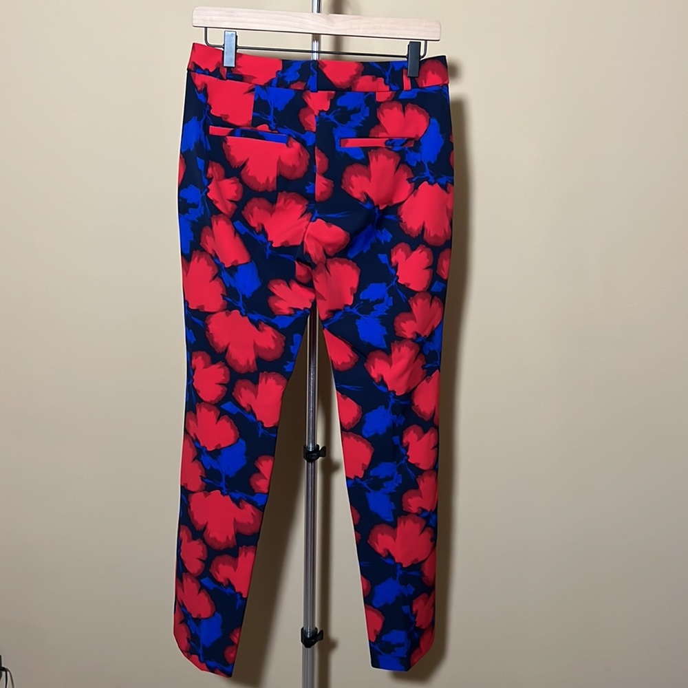 Multicolored pants. - Picture 2 of 4